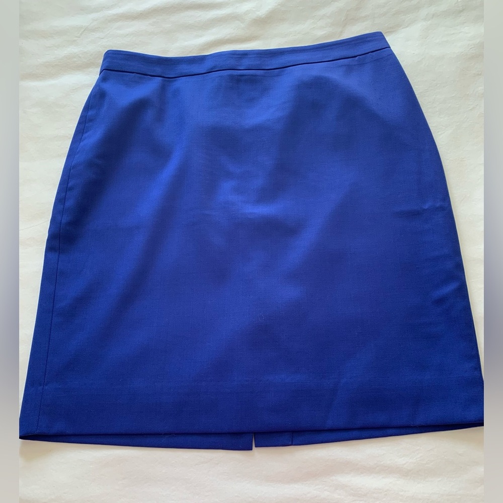 EUC! J.Crew Lightweight Wool No.2 Pencil Skirt